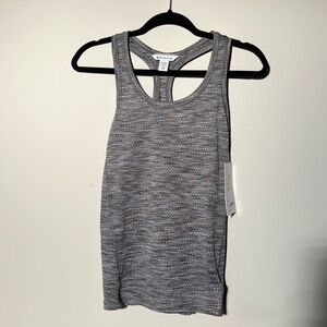 NWT Athleta Ultimate Scoop Tank